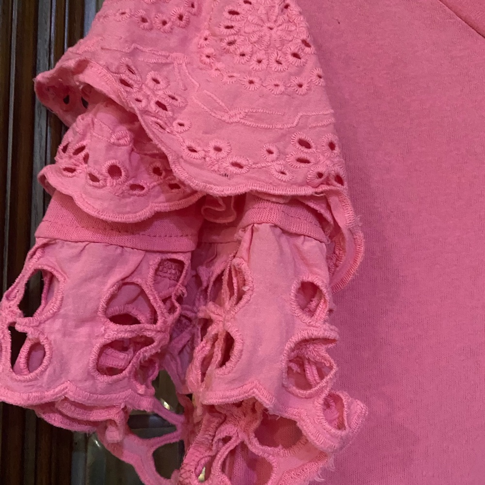 Umgee Pink Eyelet Sleeve Top – Size Small - Picture 2 of 4